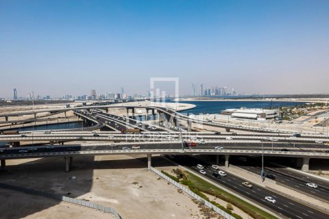 1 bedroom Apartment in Business Bay, UAE No. 137990 3