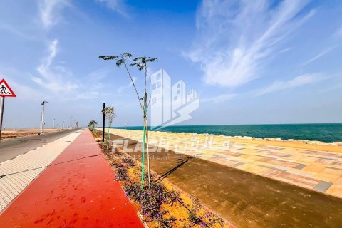 451.2m² Land in Al Mairid, UAE No. 32459 1