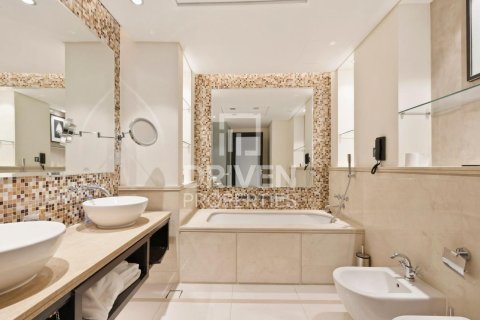 Appartement de 4 chambres à Downtown Dubai (Downtown Burj Dubai), UAE No. 200619 21