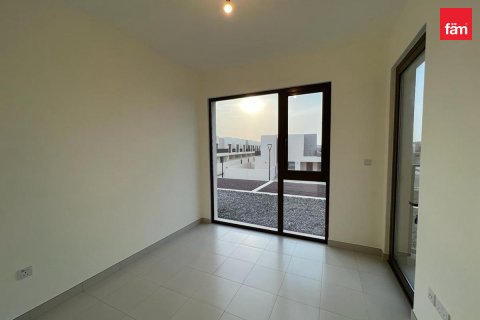 3 bedrooms Townhouse in Dubai, UAE No. 168851 4
