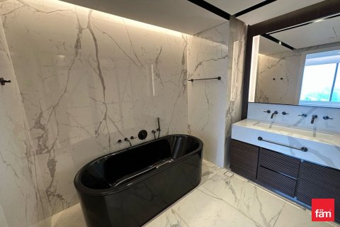 3 bedrooms Apartment in Dubai, UAE No. 168849 16