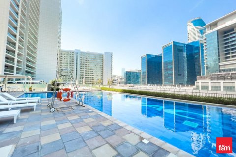 2 bedrooms Apartment in Business Bay, UAE No. 142444 11