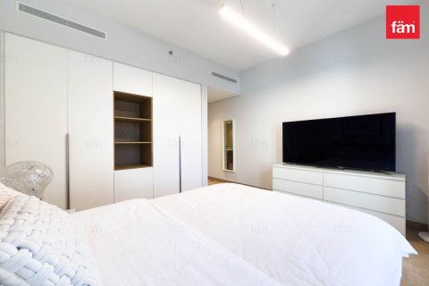 2 bedrooms Apartment in Dubai, UAE No. 142445 12