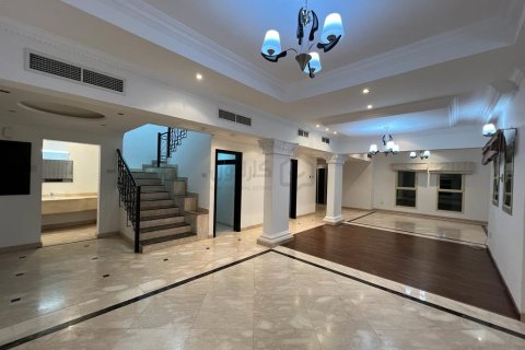 4 bedrooms Villa in Northern, Bahrain No. 105447 2