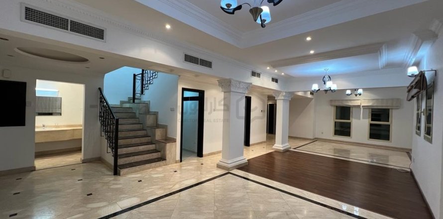 4 bedrooms Villa in Northern, Bahrain No. 105447