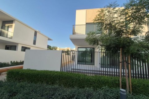 Appartement de 4 chambres à The Valley, UAE No. 165653