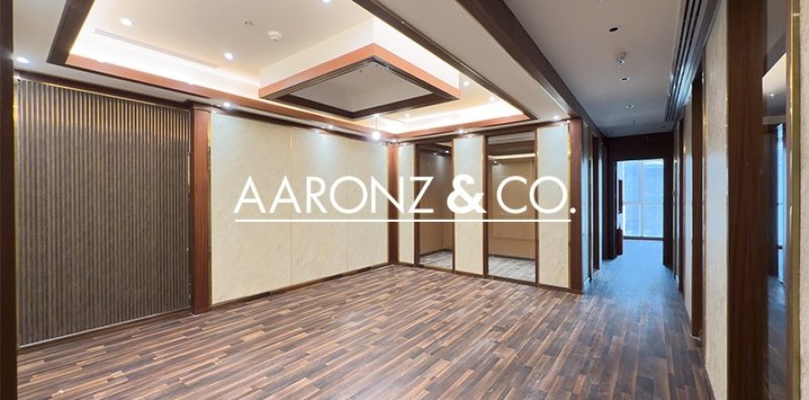 Офис 199м² в Бизнес-Бэй, ОАЭ №145715