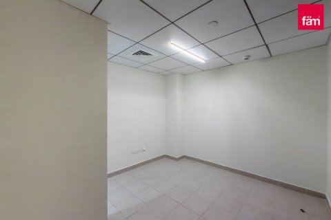 3 bedrooms Apartment in Al Kifaf, UAE No. 161732 11