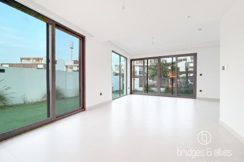 Villa de 4 dormitorios en Tilal Al Ghaf, UAE No. 148187 3