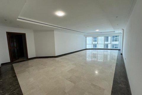 Apartment de 3 dormitorios No. 132598 4