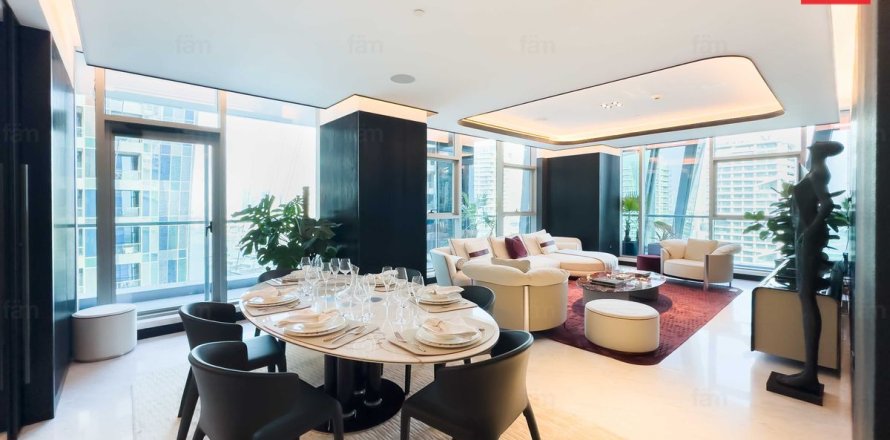 Квартира с 3 спальнями  №126080