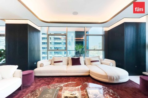 Квартира с 3 спальнями  №126080 3