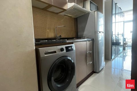 35.2m² Apartment in Dubai, UAE No. 170045 9
