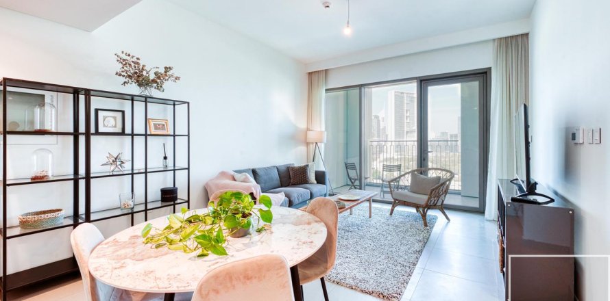 Apartment de 2 dormitorios en Zabeel, UAE No. 136710