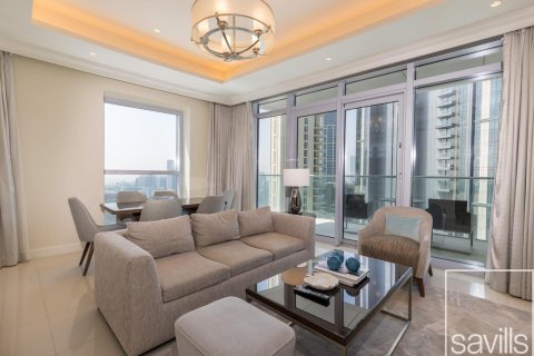 Квартира с 2 спальнями в The Address Residence Fountain Views, ОАЭ №136711