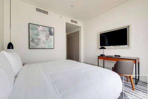 Квартира с 3 спальнями в Даунтаун Дубай (Даунтаун Бурдж Дубай), ОАЭ №136715 10