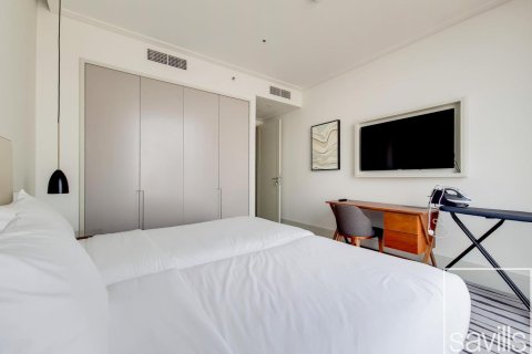 Квартира с 3 спальнями в Даунтаун Дубай (Даунтаун Бурдж Дубай), ОАЭ №136715 6