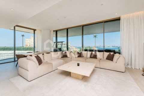 2 bedrooms Apartment in Palm Jumeirah, UAE No. 200332