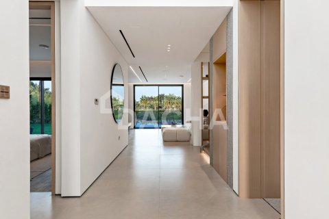 Вилла с 5 спальнями в Jumeirah Islands, ОАЭ №155779 15