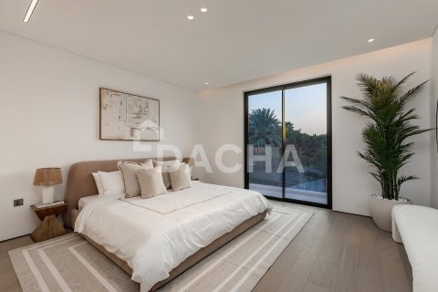 Вилла с 5 спальнями в Jumeirah Islands, ОАЭ №155779 10