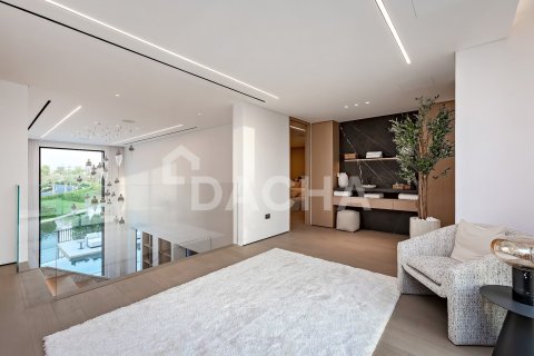 Вилла с 5 спальнями в Jumeirah Islands, ОАЭ №155779 11