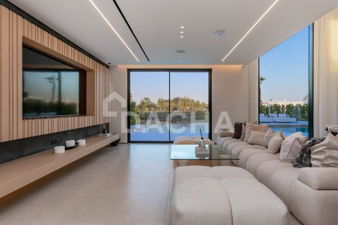Вилла с 5 спальнями в Jumeirah Islands, ОАЭ №155779 13