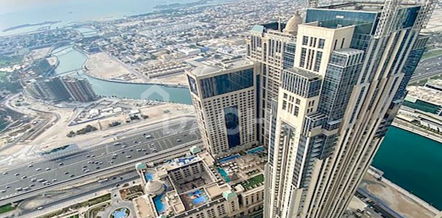 Квартира с 2 спальнями в Al Habtoor City, ОАЭ №155778