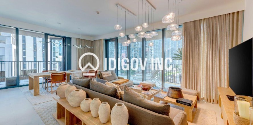 Apartment de 2 dormitorios en Dubai, UAE No. 184853