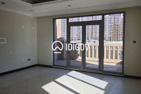 5 bedrooms Villa in Palm Jumeirah, UAE No. 184854 12