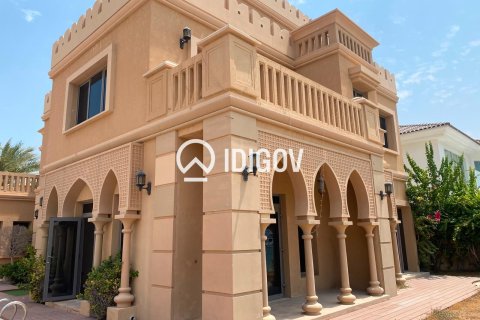 5 bedrooms Villa in Palm Jumeirah, UAE No. 184854 5