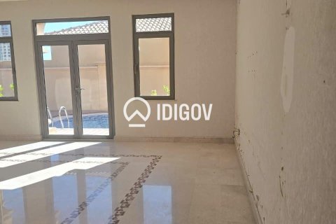 5 bedrooms Villa in Palm Jumeirah, UAE No. 184854 6