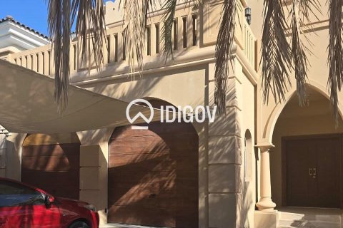 5 bedrooms Villa in Palm Jumeirah, UAE No. 184854 4