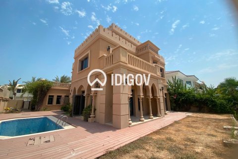 5 bedrooms Villa in Palm Jumeirah, UAE No. 184854