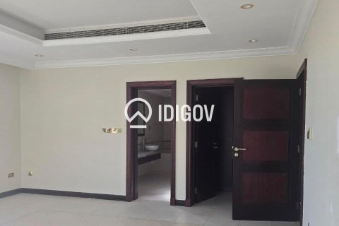5 bedrooms Villa in Palm Jumeirah, UAE No. 184854 19