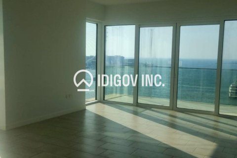 Apartment de 2 dormitorios en La Vie, UAE No. 184855