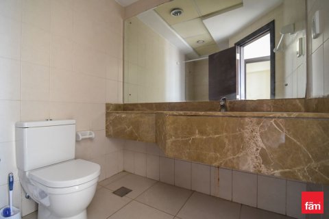 Квартира с 2 спальнями в Дубай, ОАЭ №164474 17