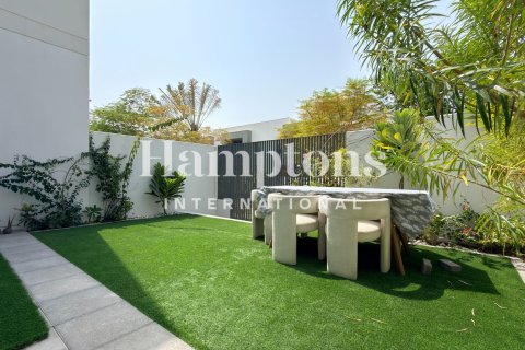 3 bedrooms Townhouse in Ruba, UAE No. 199527 9