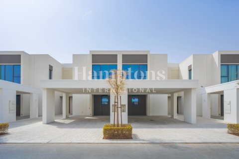 3 bedrooms Townhouse in Al Manara, UAE No. 199526 16