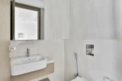 1 bedroom Apartment in Business Bay, UAE No. 151143 10