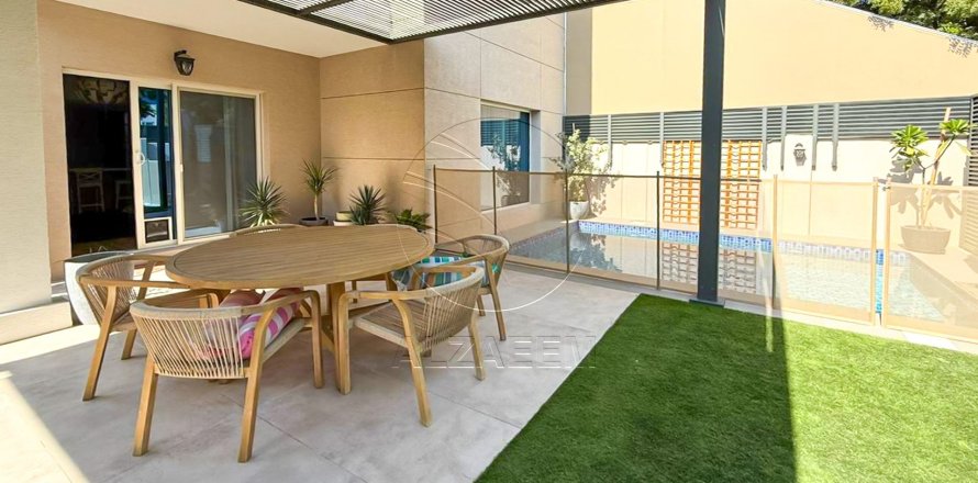 Villa de 5 chambres No. 127694