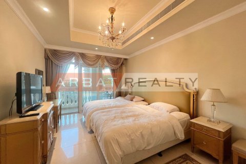 Квартира с 2 спальнями в The Crescent, ОАЭ №185340 15