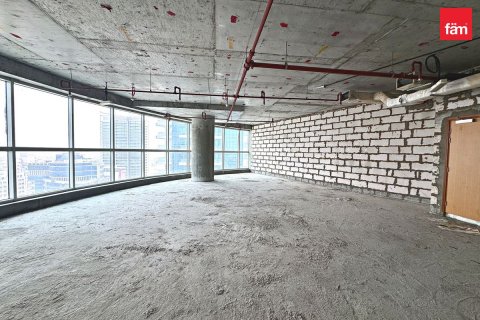161.2m² Office in Dubai, UAE No. 200179