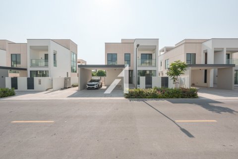 Villa de 4 dormitorios No. 118089 34