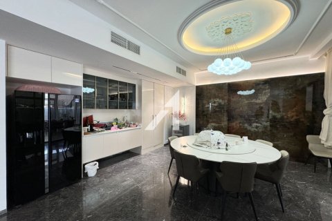 6 bedrooms Villa  No. 118092 4