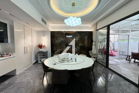 6 bedrooms Villa  No. 118092 7