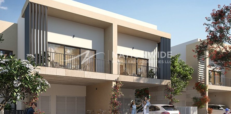 Villa de 5 chambres à Abu Dhabi, UAE No. 73188