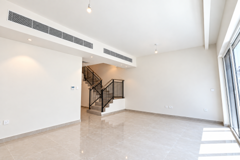 Villa de 4 dormitorios en Dubai, UAE No. 210424 8