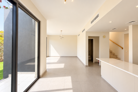 Villa de 4 dormitorios en Dubai, UAE No. 210422 4