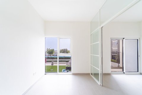 Apartment de 2 dormitorios en Dubai, UAE No. 210418 6