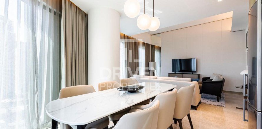 Appartement de 3 chambres à Address Harbour Point, UAE No. 204723